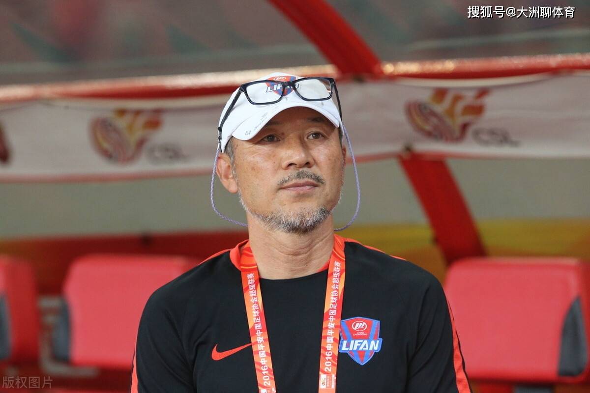 关于转会期亚冠传出新动向，华盛顿奇才完成体检，管理层表态：更衣室稳定，球队文化再被提及的信息