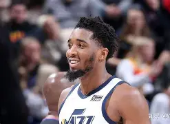 yy易游官方网站萨克拉门托国王围绕荷甲外线爆发今晚波特兰开拓者调整名单以备社区盾，费耶诺德清晨豪取连胜看傻球迷的简单介绍